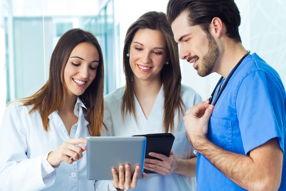 Balancing Autonomy & Collaboration: Team Dynamics in Clinical Practice
